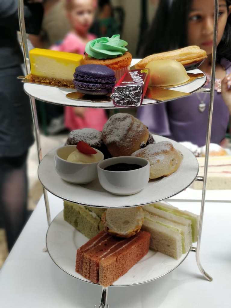 78E15E79-5D5B-4D23-90B1-49E508A27791